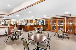 Desayuno continental incluido todos los días 