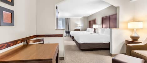 Suite, 2 Double Beds, Non Smoking