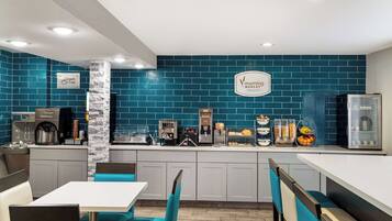 ์ ๋ฝ์ ๋ฌด๋ฃ ์์นจ ์์ฌ ํฌํจ