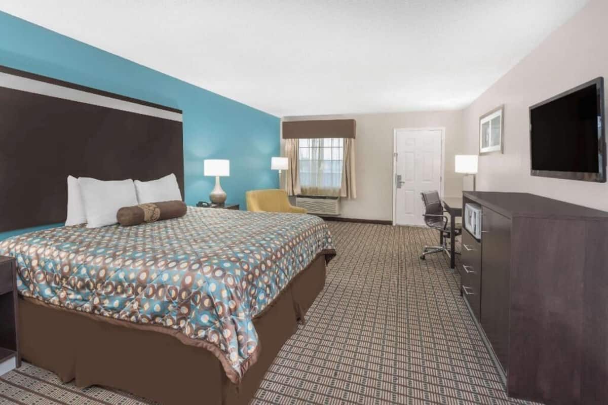 In-room safe, iron/ironing board, rollaway beds, free WiFi