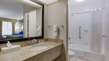 Room, 1 King Bed, Accessible, Non Smoking | Bathroom