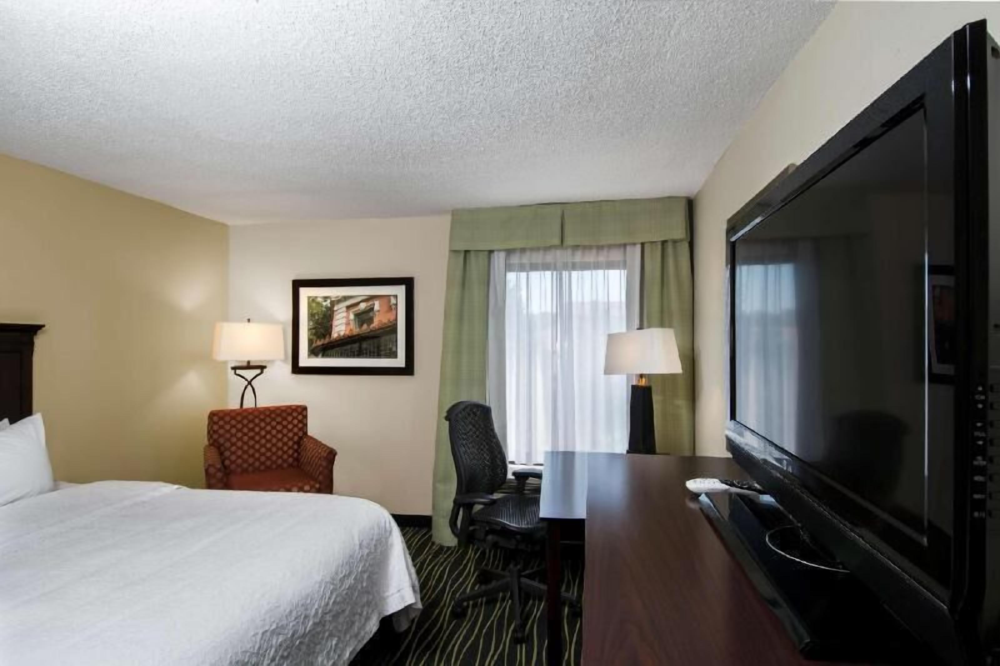 Egyptian cotton sheets, premium bedding, down comforters, in-room safe