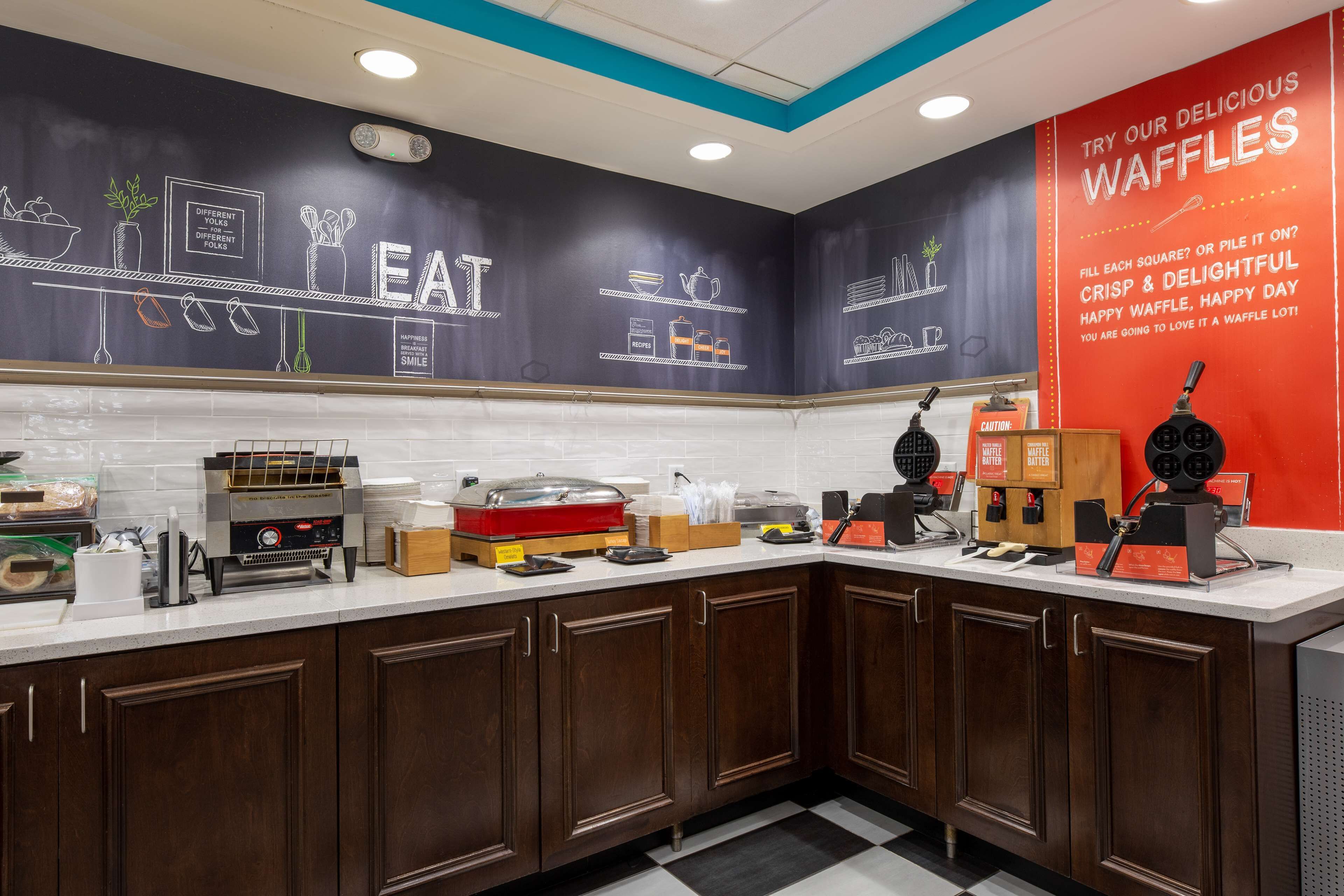 free continental breakfast