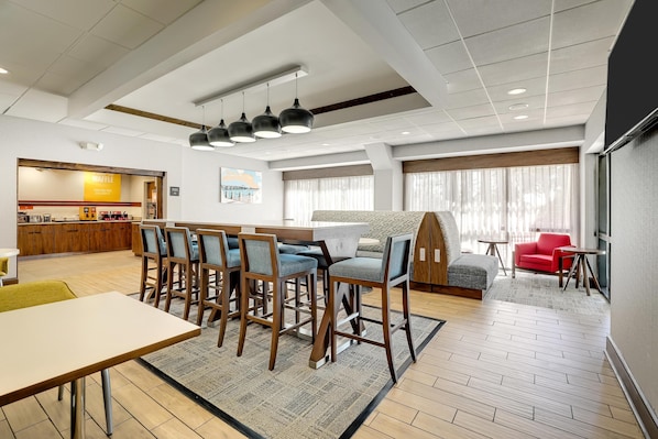 Free daily on-the-go breakfast