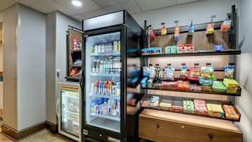 Snack bar