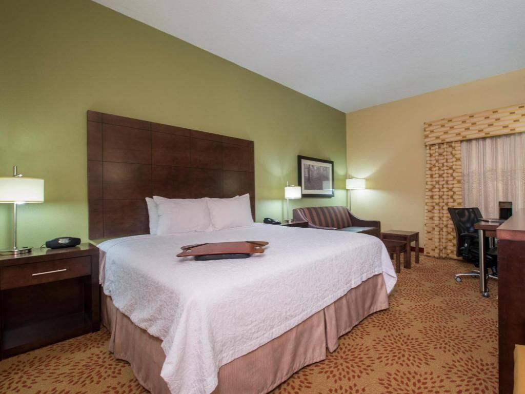 Iron/ironing board, free WiFi, bed sheets, alarm clocks