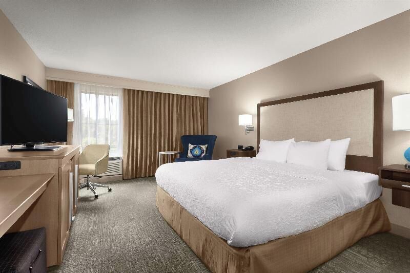 In-room safe, desk, laptop workspace, iron/ironing board