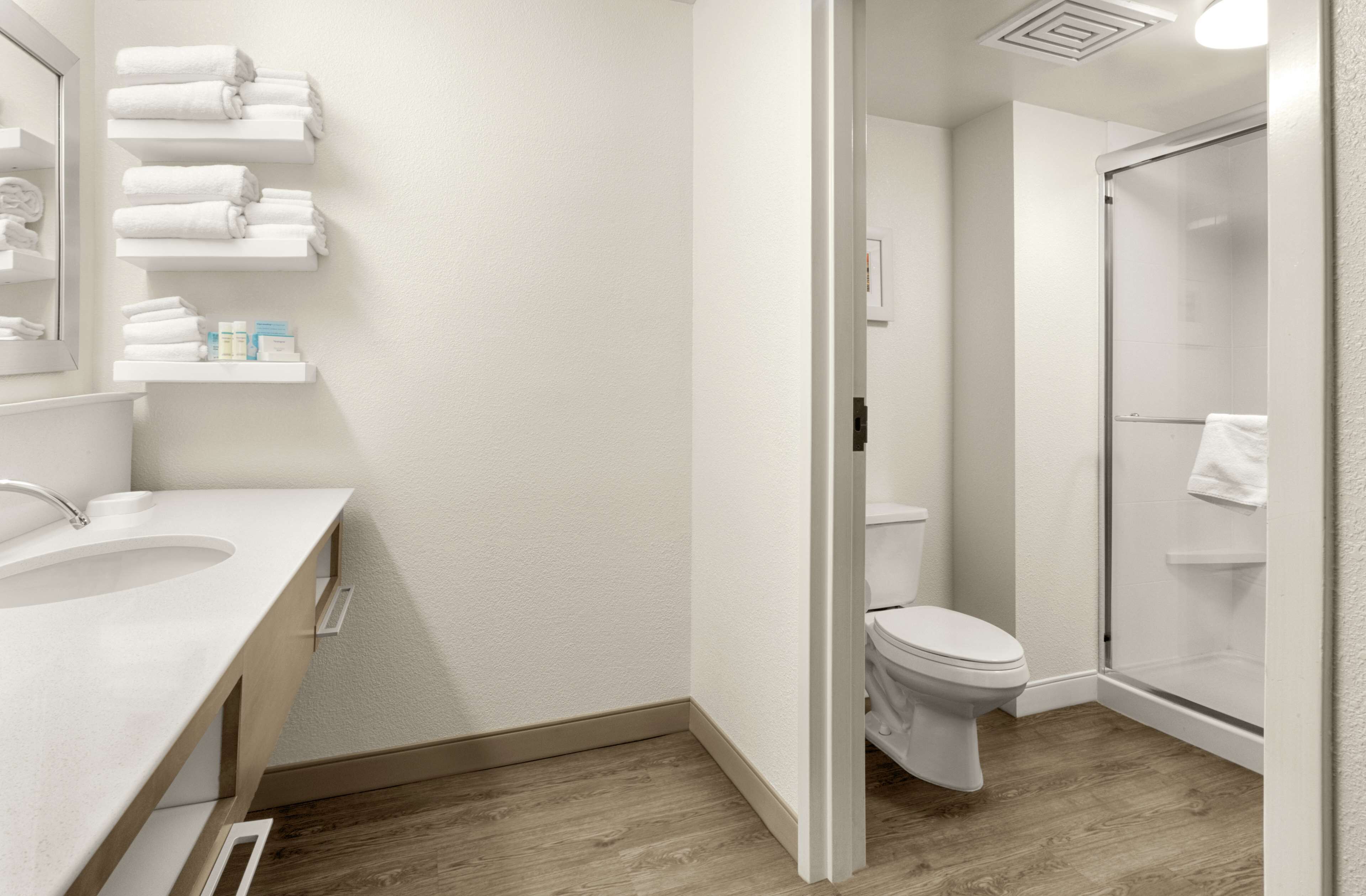 suite, 1 bedroom, non smoking (1 king bed) | bathroom | free toiletries, hair dryer, towels, soap