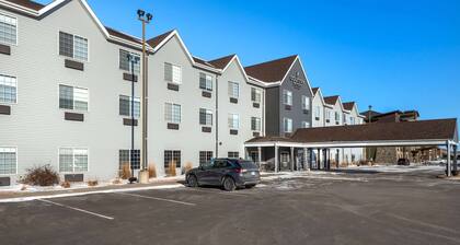 Country Inn & Suites by Radisson, Watertown, SD