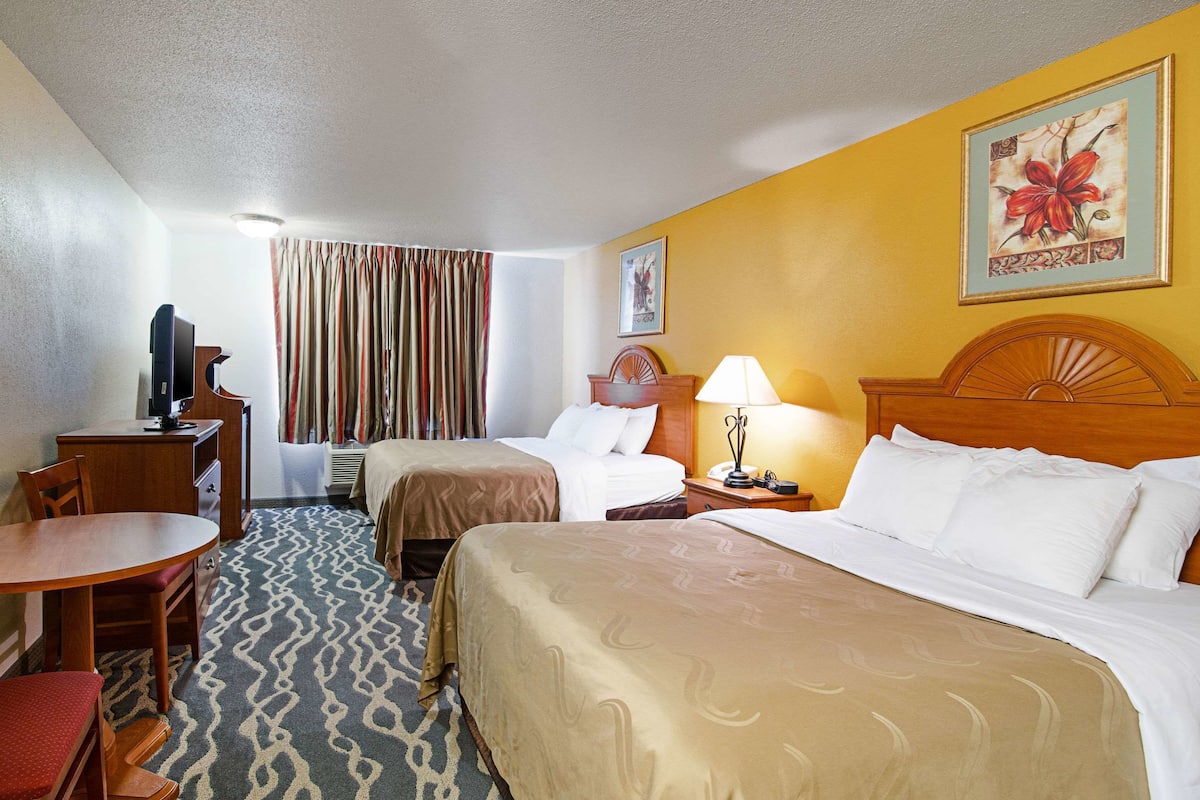 Standard Room, 2 Queen Beds, Non Smoking | Iron/ironing board, free WiFi, bed sheets