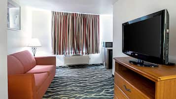 Tabla de planchar con plancha, wifi gratis, ropa de cama