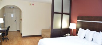 Red Roof Inn PLUS+ & Suites Chattanooga - Downtown