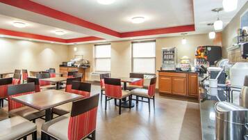 Colazione a buffet inclusa