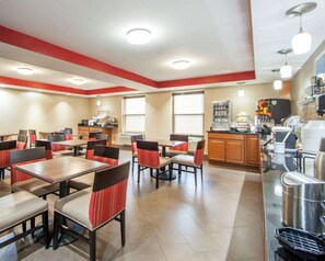 Buffet déjeuner gratuit