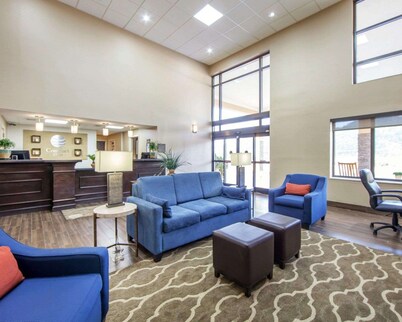 Comfort Inn at Royal Blue