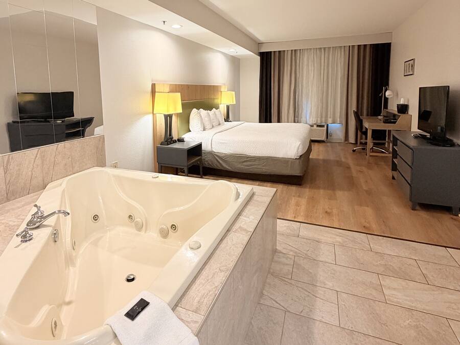 Ameublement personnalisé, bureau, rideaux occultants