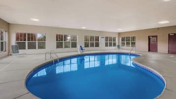 Una piscina cubierta