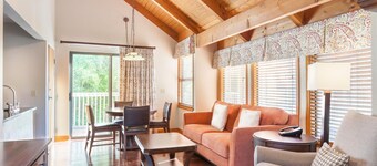 Hilton Vacation Club MountainLoft Gatlinburg