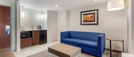 Suite, 1 King Bed with Sofa bed