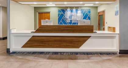Holiday Inn Express & Suites Nashville Southeast - Antioch by IHG