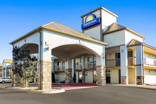 Exterior - Days Inn by Wyndham Goodlettsville/Nashville (Goodlettsville)