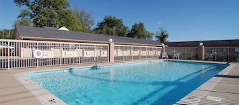 Rodeway Inn Goodlettsville South