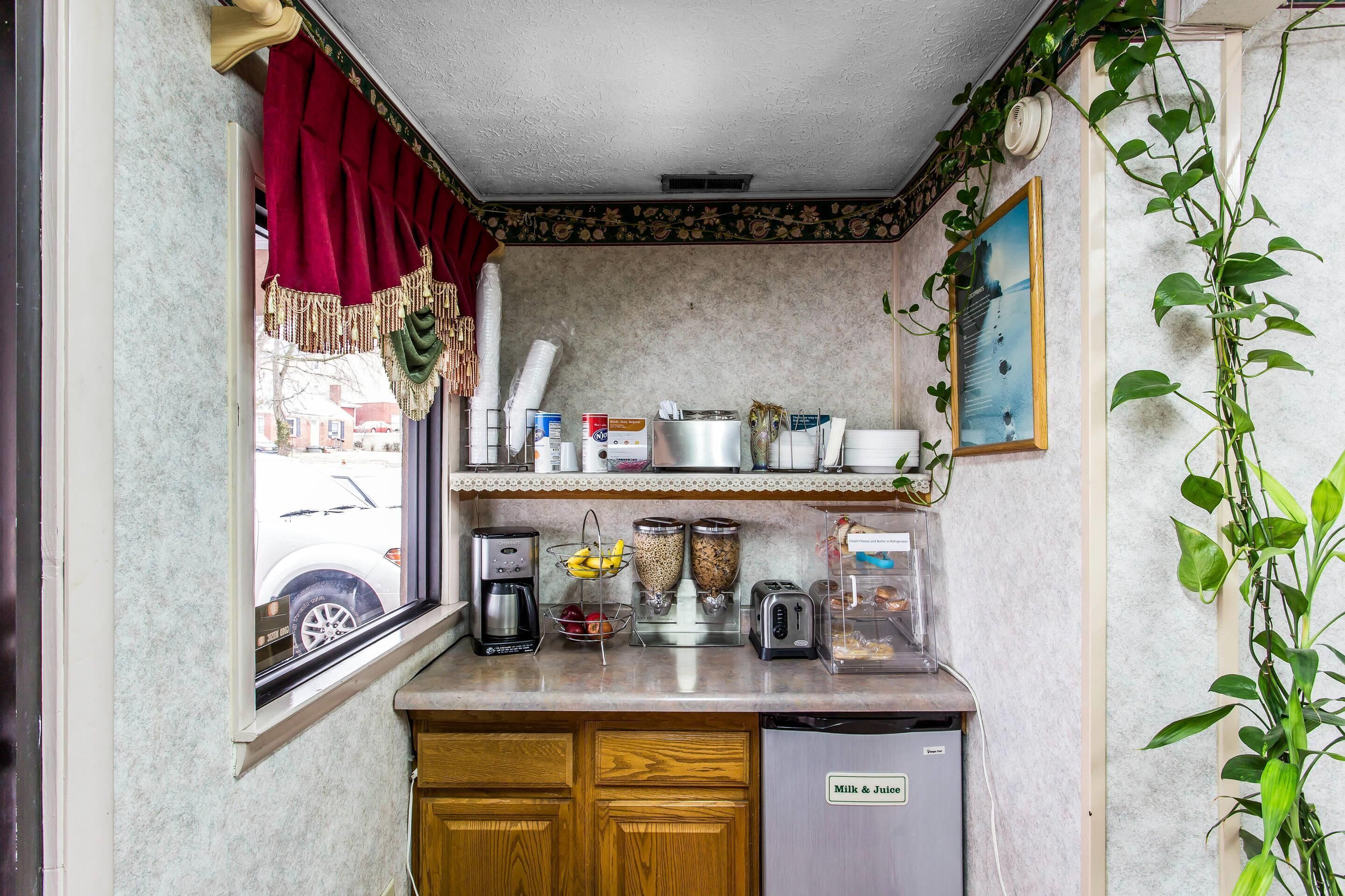 Breakfast area