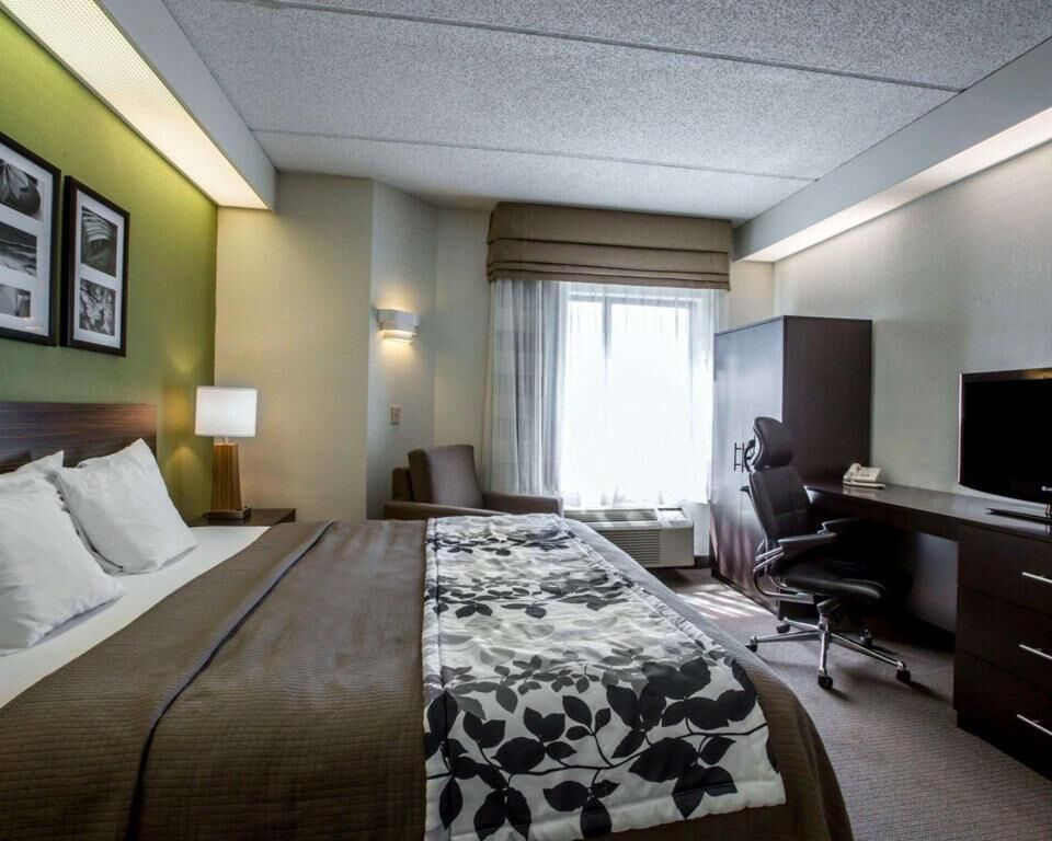 Premium bedding, desk, blackout drapes, iron/ironing board