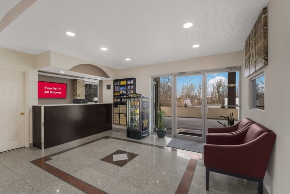 Reception - Red Roof Inn Crossville (Crossville)