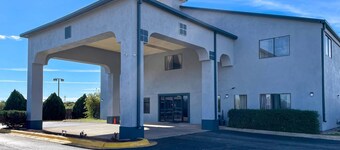 Econo Lodge Inn & Suites Sweetwater I-20