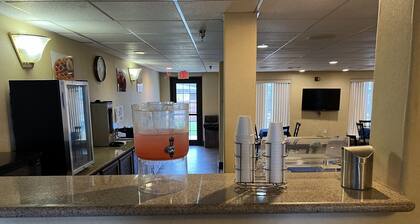 Americas Best Value Inn Pharr