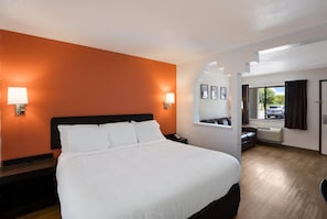 Suite, 1 King Bed with Sofa bed, Non Smoking | Free WiFi, bed sheets