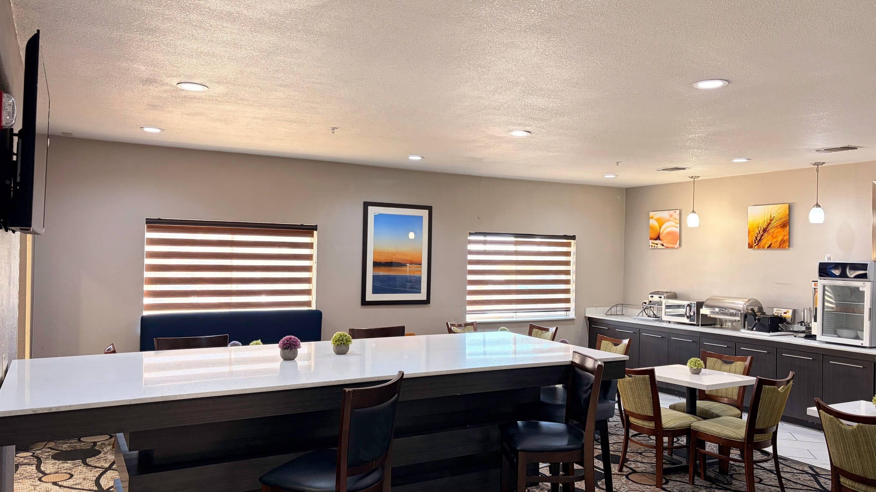 Breakfast area