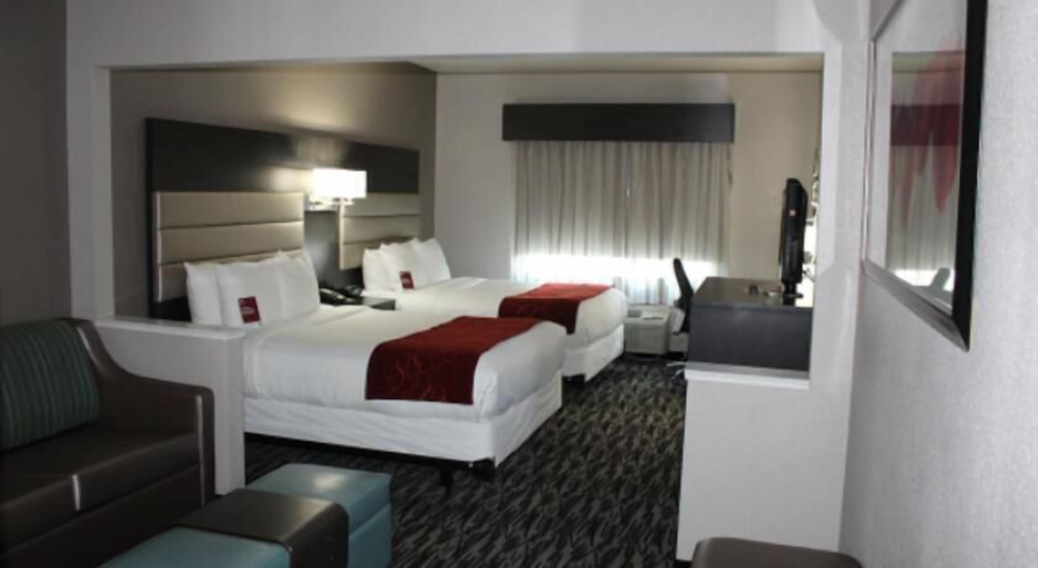 Ropa de cama de alta calidad, camas Select Comfort y escritorio 