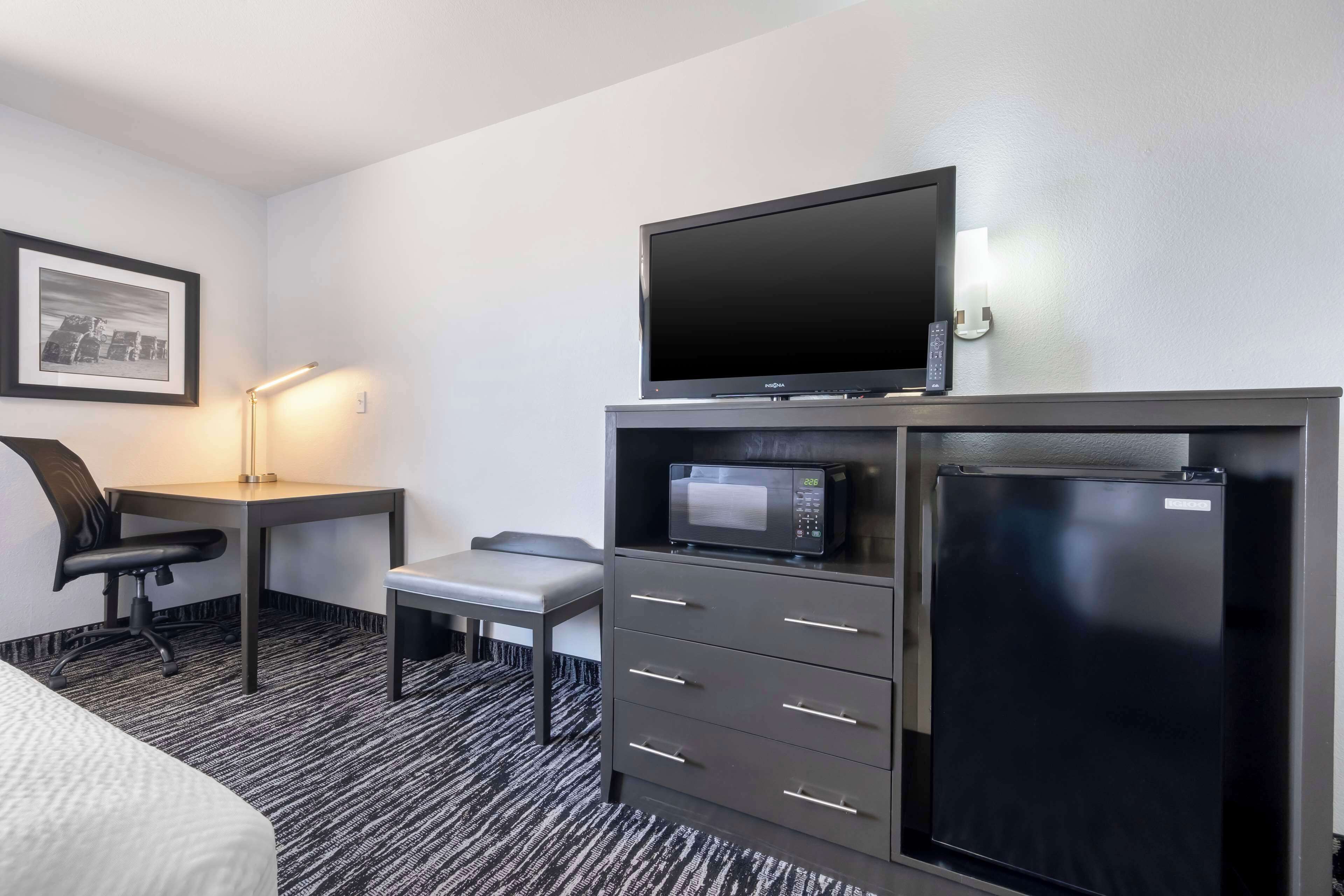 in-room safe, desk, laptop workspace, iron/ironing board