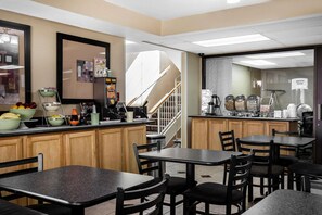 Ilmainen buffetaamiainen