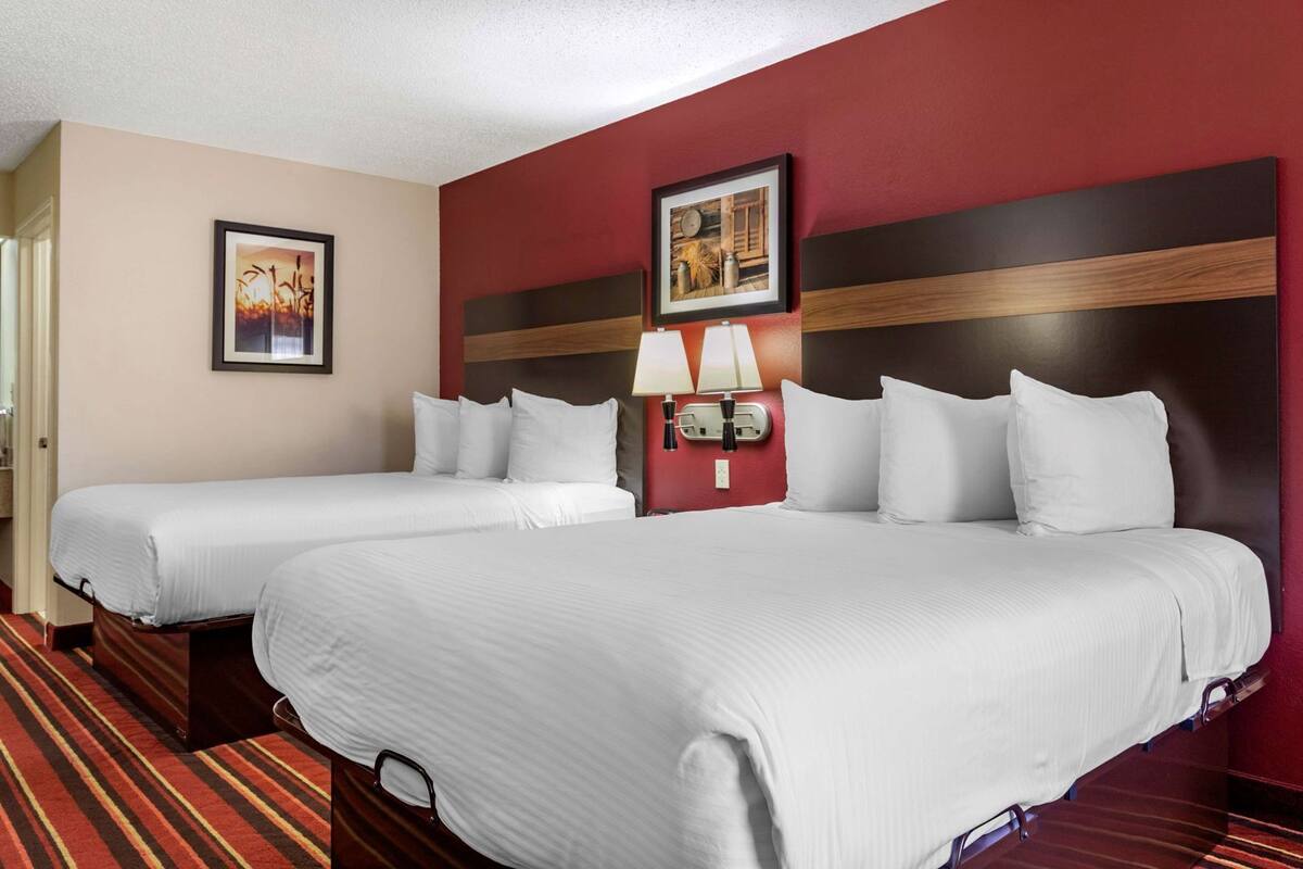 Desk, iron/ironing board, free WiFi, bed sheets