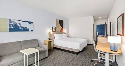Spark by Hilton Stafford Sugar Land