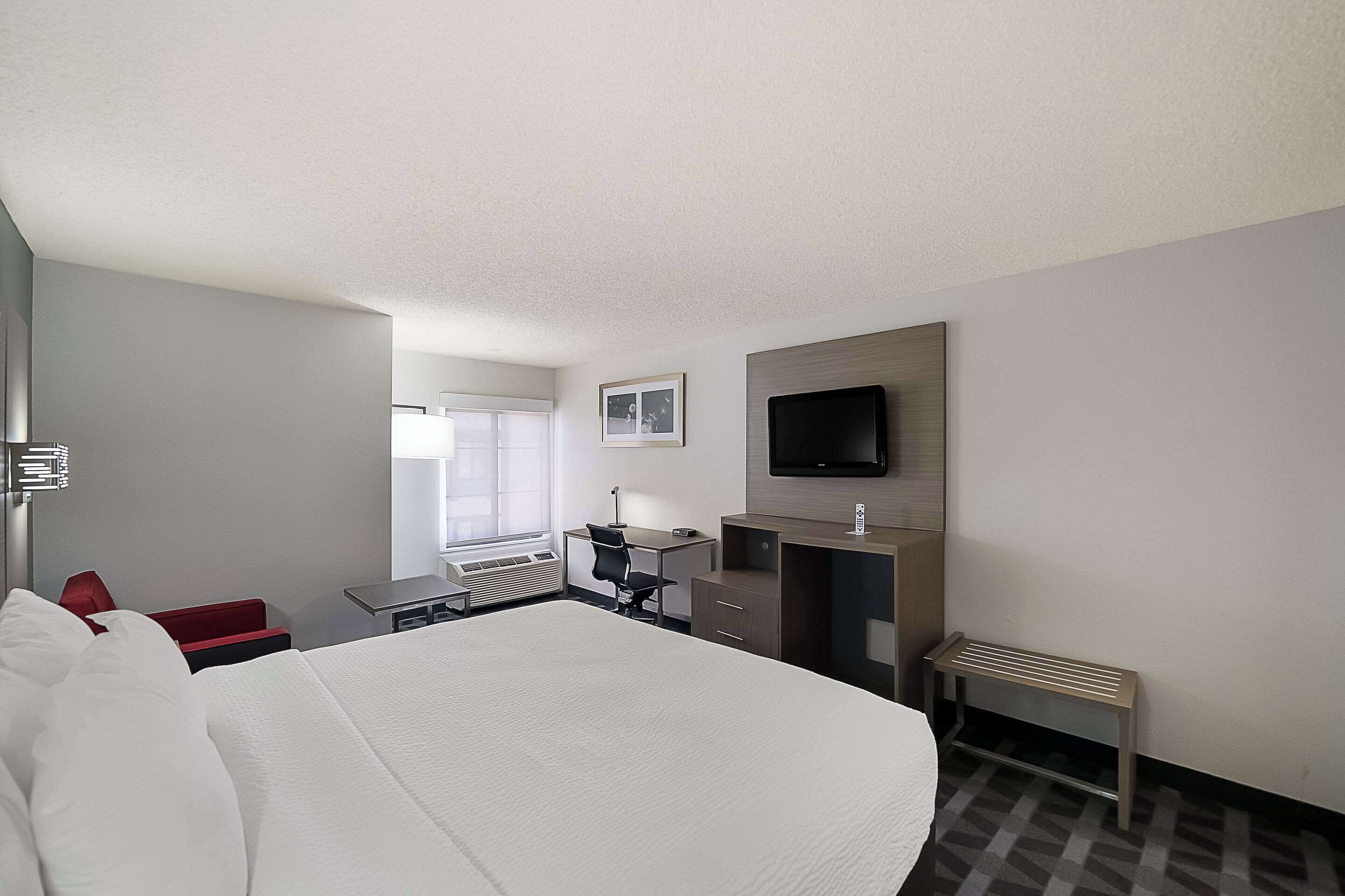 Photo - Quality Inn & Suites Irving DFW Airport South