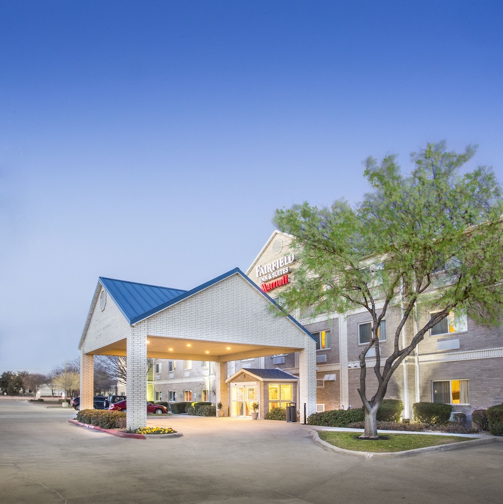 Fairfield Inn & Suites Dallas Plano image
