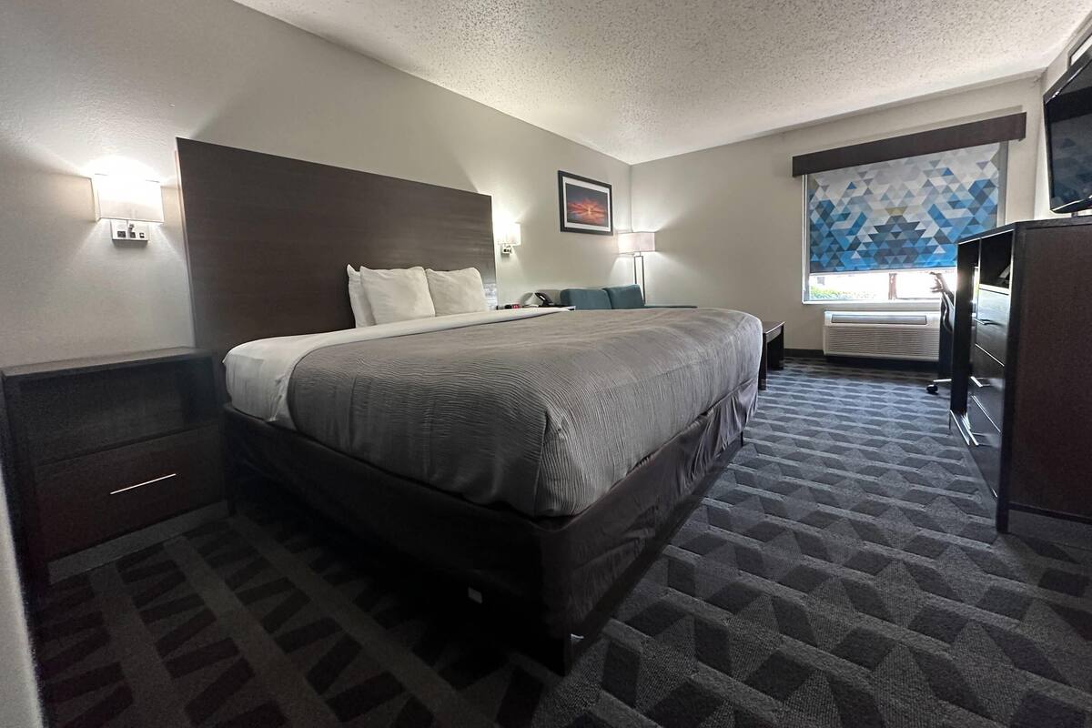 In-room safe, blackout drapes, soundproofing, iron/ironing board