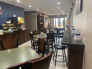 Free daily buffet breakfast