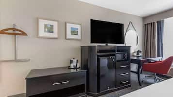 Caja de seguridad en la habitación y escritorio