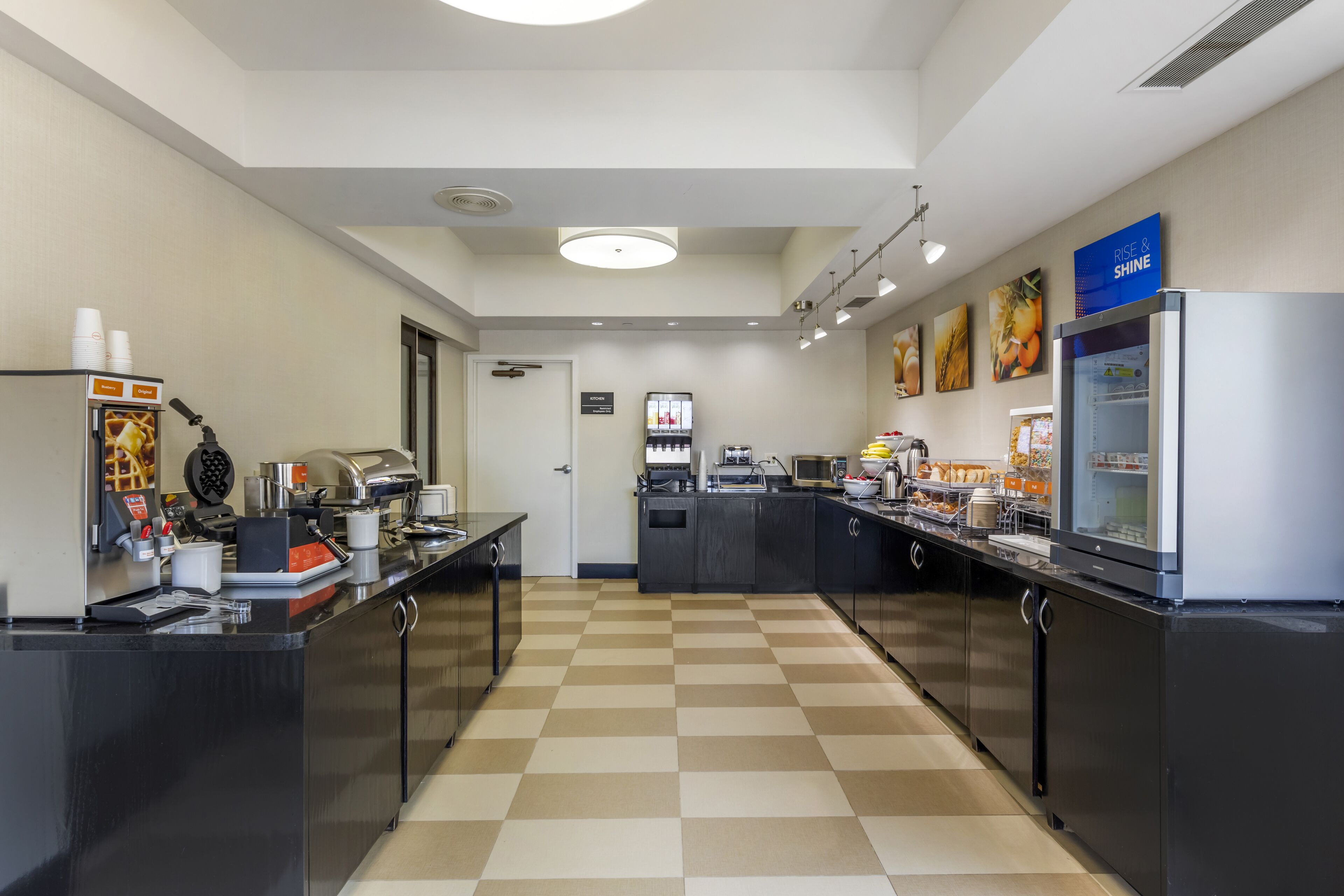 含平日外帶早餐