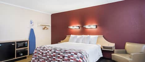 Superior Room, 1 King Bed (Larger, Smoke Free) | Desk, blackout drapes, WiFi (free), bed sheets