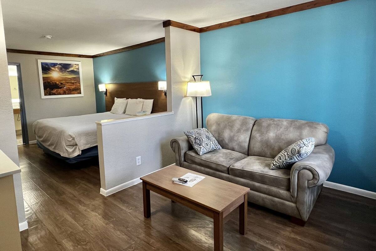 Minibar, desk, blackout drapes, soundproofing
