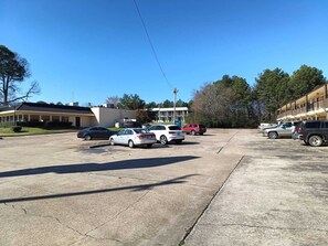 Exterior - Executive Inn (Kilgore)