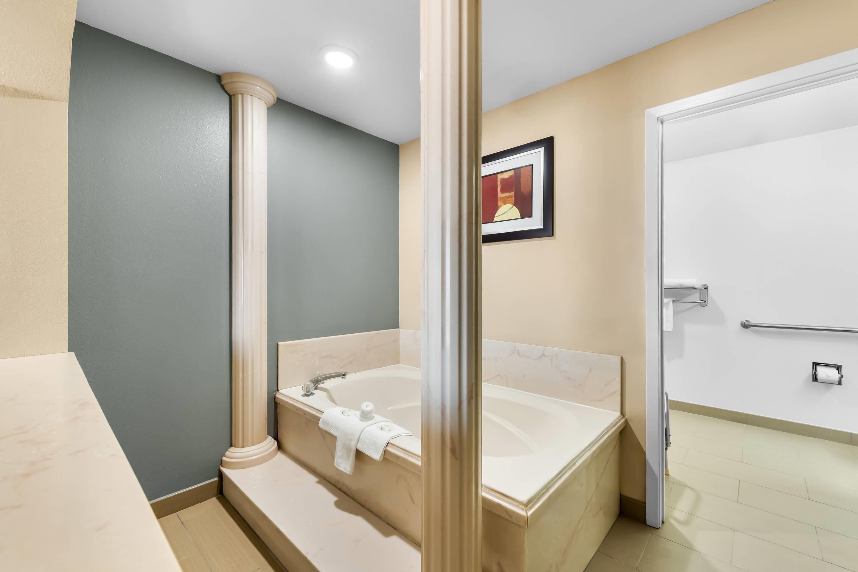 desk, iron/ironing board, cots/infant beds, rollaway beds