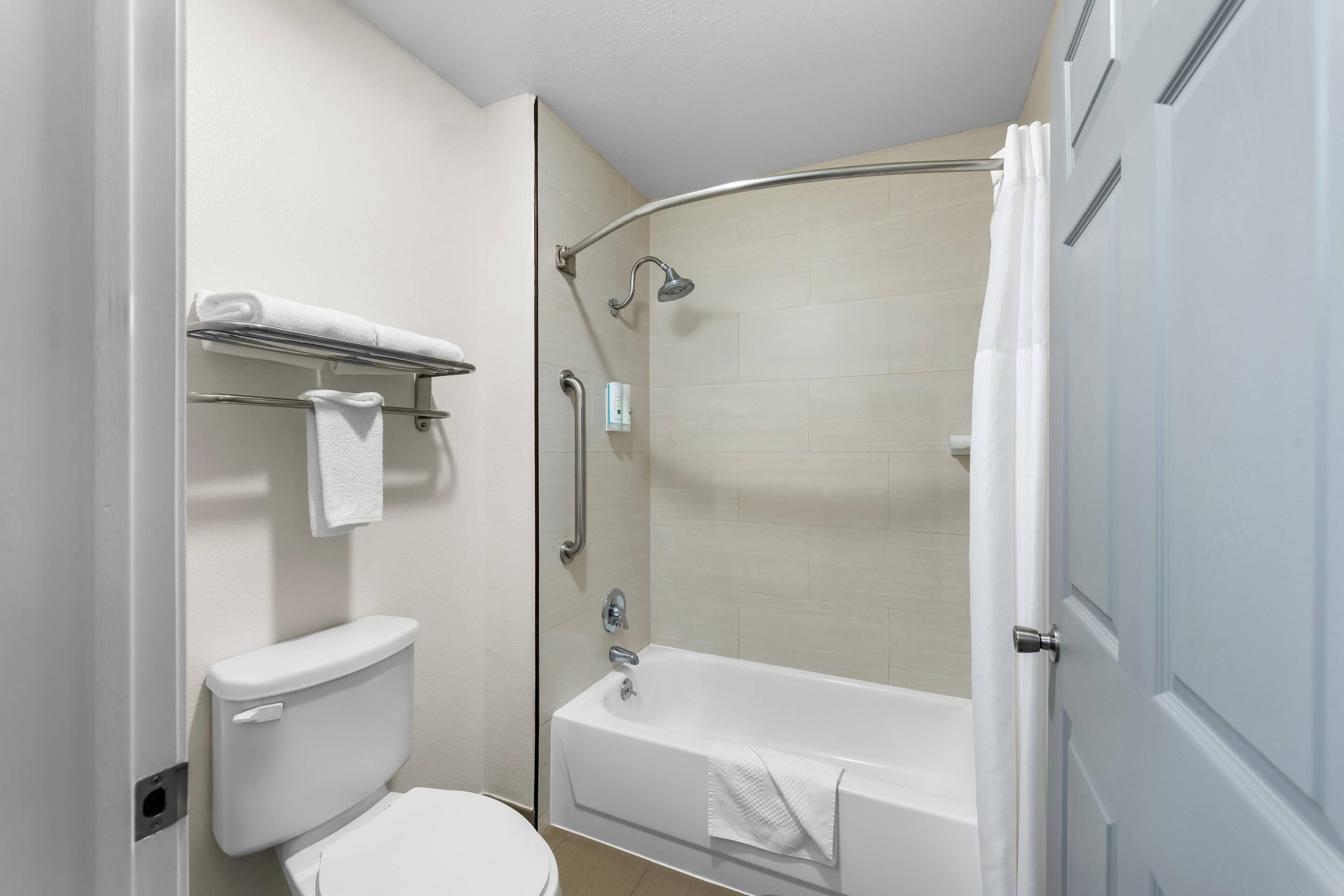 desk, iron/ironing board, cots/infant beds, rollaway beds