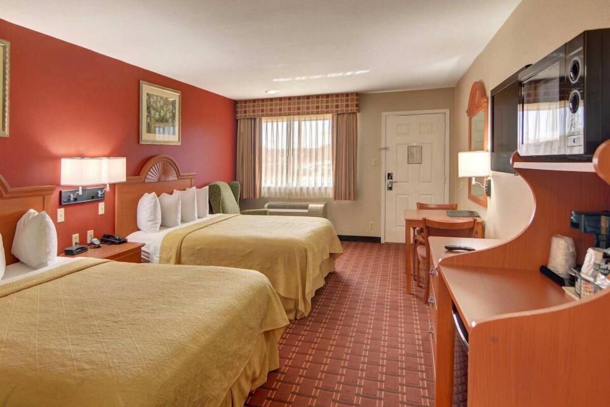 Desk, iron/ironing board, cribs/infant beds, rollaway beds